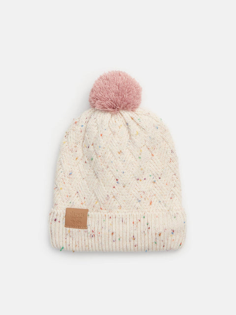 Sinsay Girl's Beige Rib Knit Beanie Hat With Decorative Patch | Sinsay In Lebanon