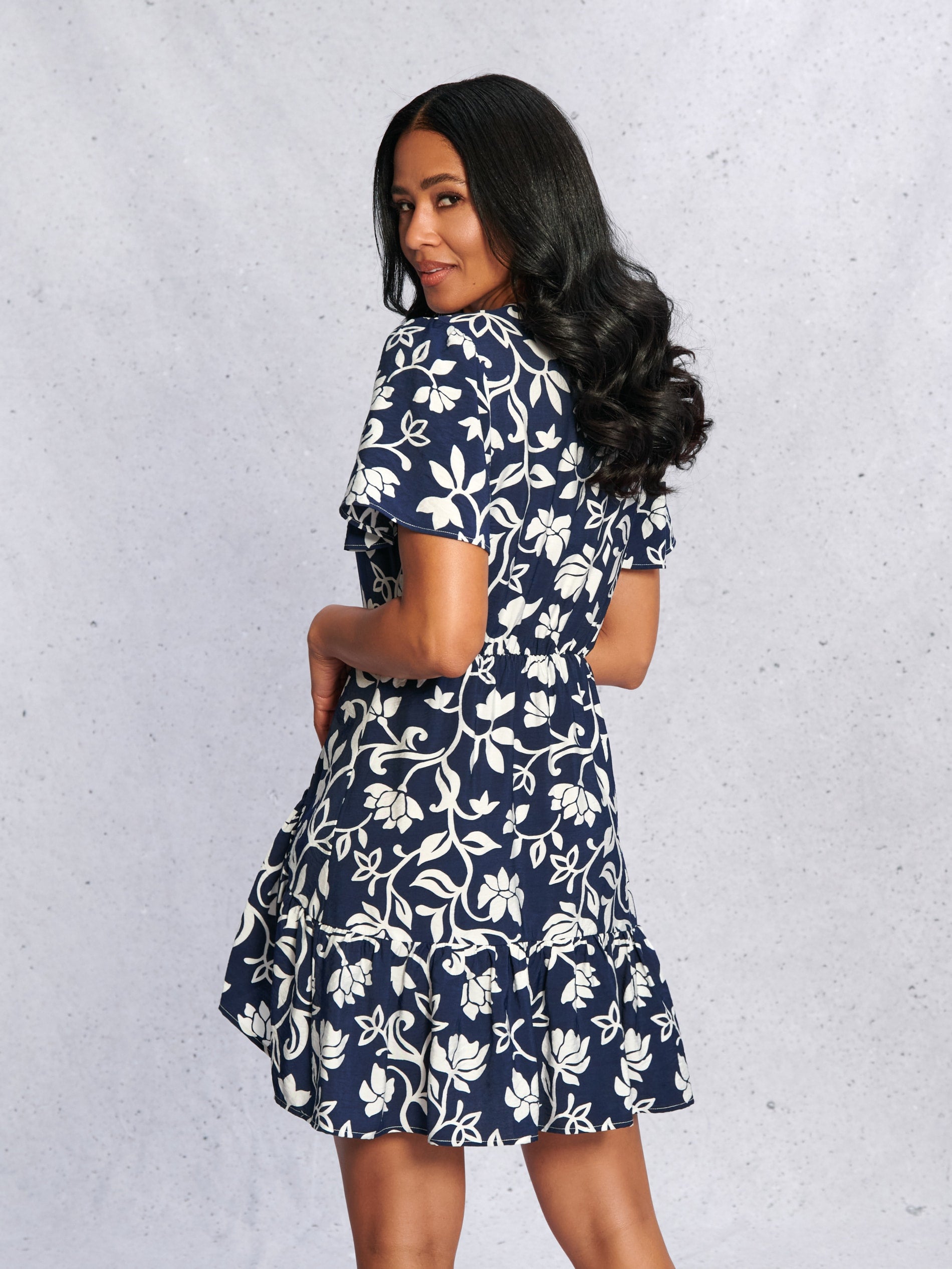 Sinsay Women's Navy/Blue Mini Dress | Sinsay in Lebanon