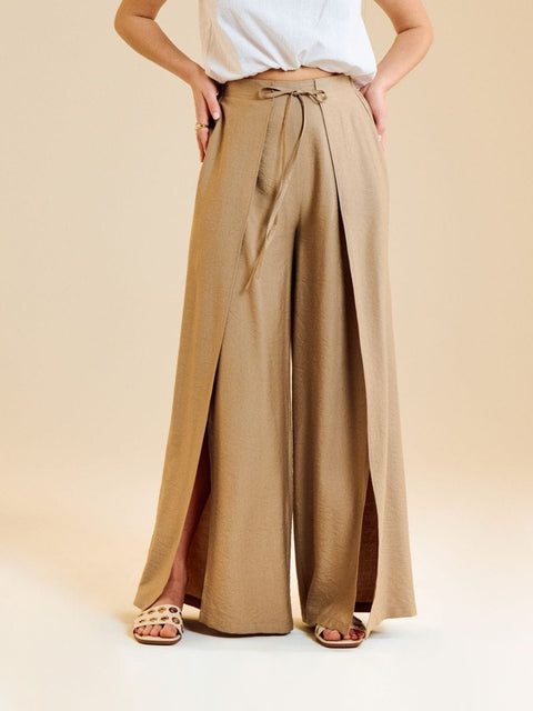 Sinsay Women's Dark Beige Deep Slits Trousers | Sinsay In Lebanon