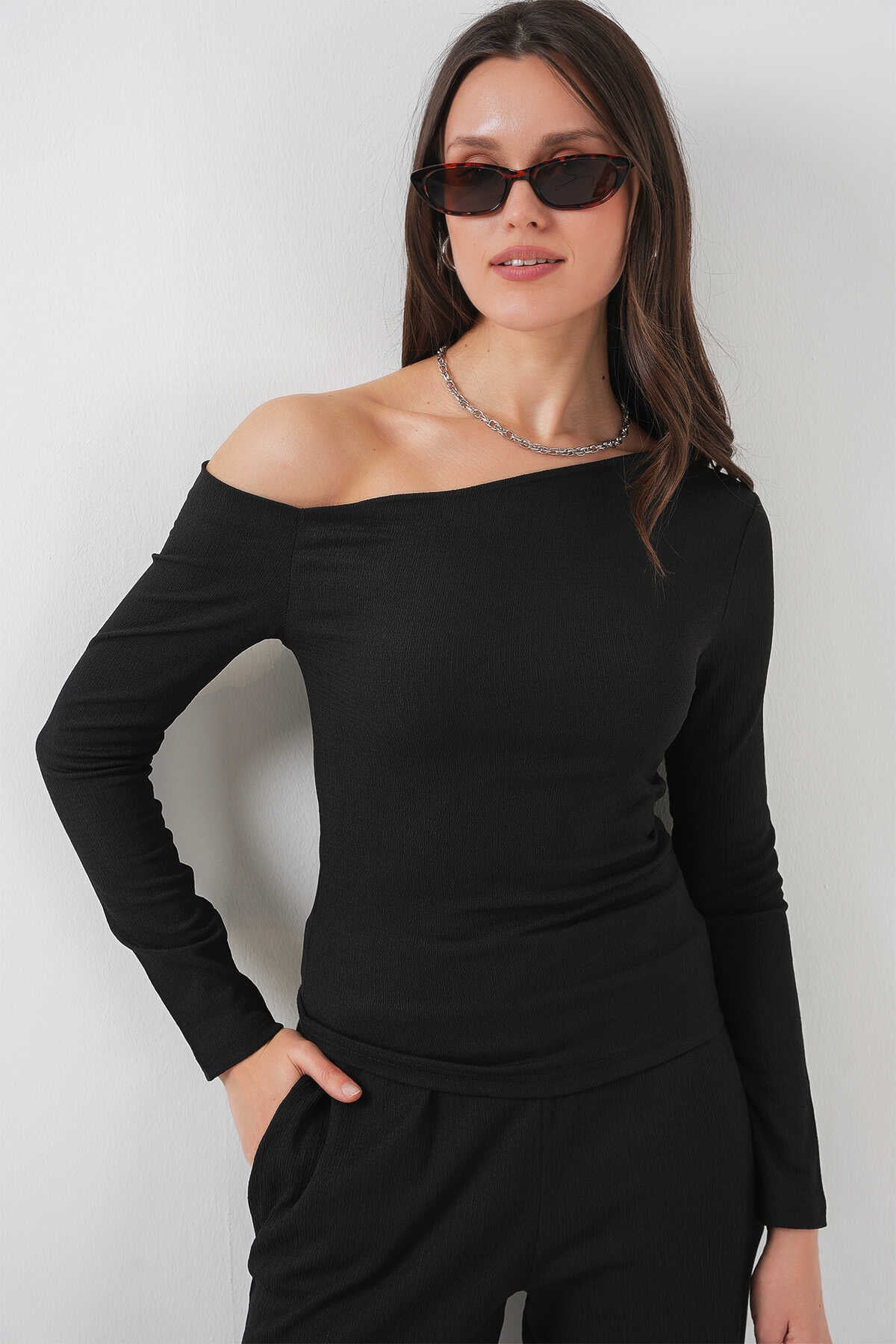 Bigdart women's Black Off Shoulder Bottom Top Set | Bigdart In Lebanon