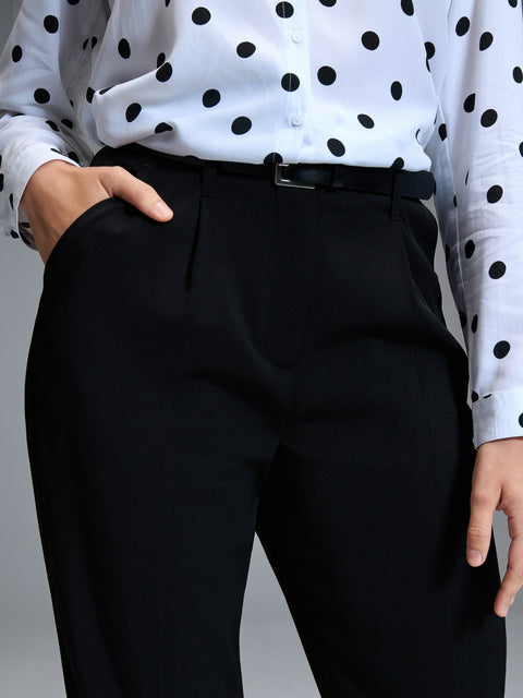 Sinsay Women's Black High-waisted cigarette Trousers | Sinsay in Lebanon