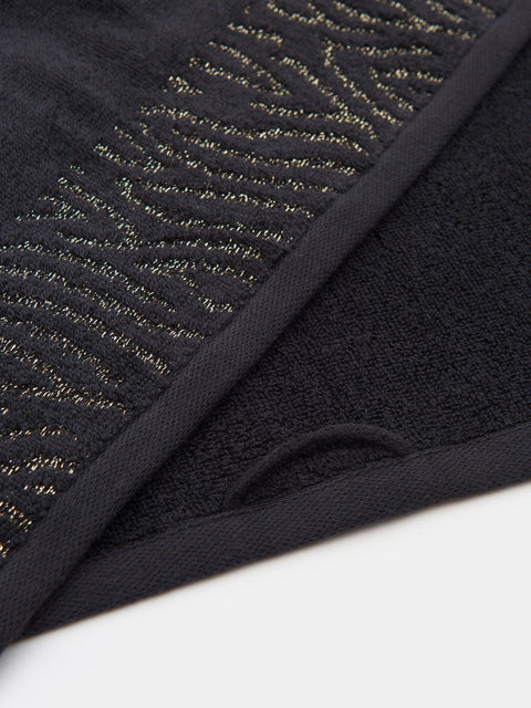 Sinsay Black Face Towel 50 cm x 100 cm | Sinsay in Lebanon