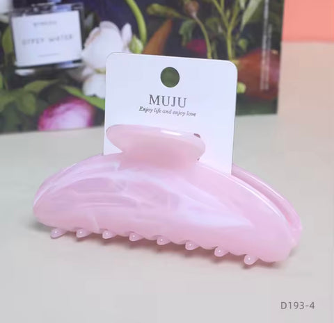 Muju Arc Marble Hair Claw Clip |Muju In Lebanon