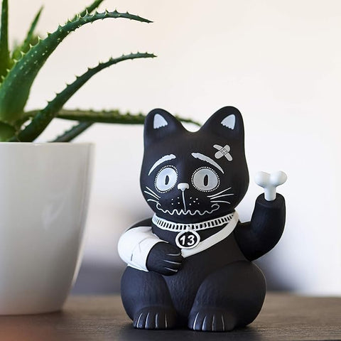 Pechkeks Bad Luck Waving Cat  | Pechkeks in Lebanon