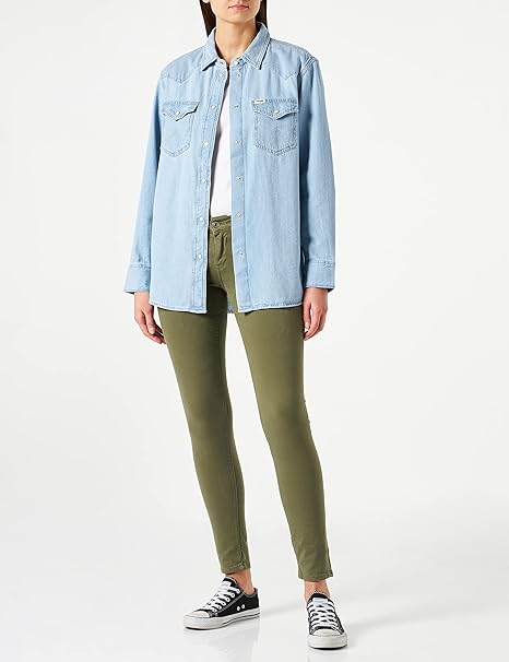 Wrangler Women's Light Blue Heritage Long Sleeve Denim Shirt |Wrangler In Lebanon