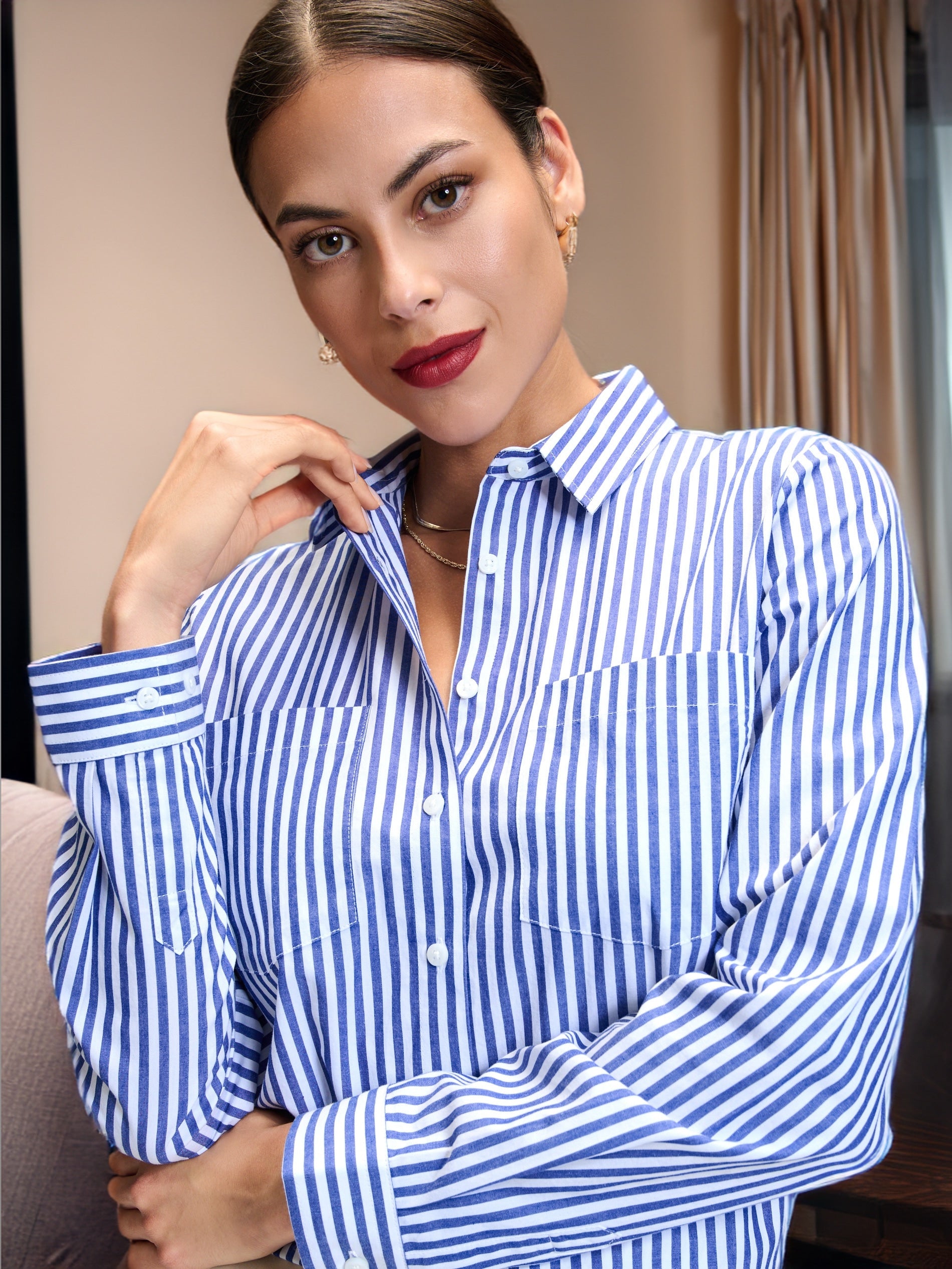 Sinsay Women's Blue Lined White Long-Sleeve Shirt| Sinsay in Lebanon