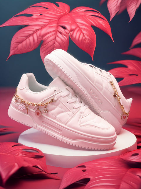 Sinsay  Women's White With reflect element in gold Sneakers | Sinsay in Lebanon