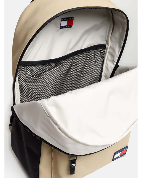 Tommy Jeans Men's Relic Tan Essential Logo Backpack | Tommy Jeans In Lebanon