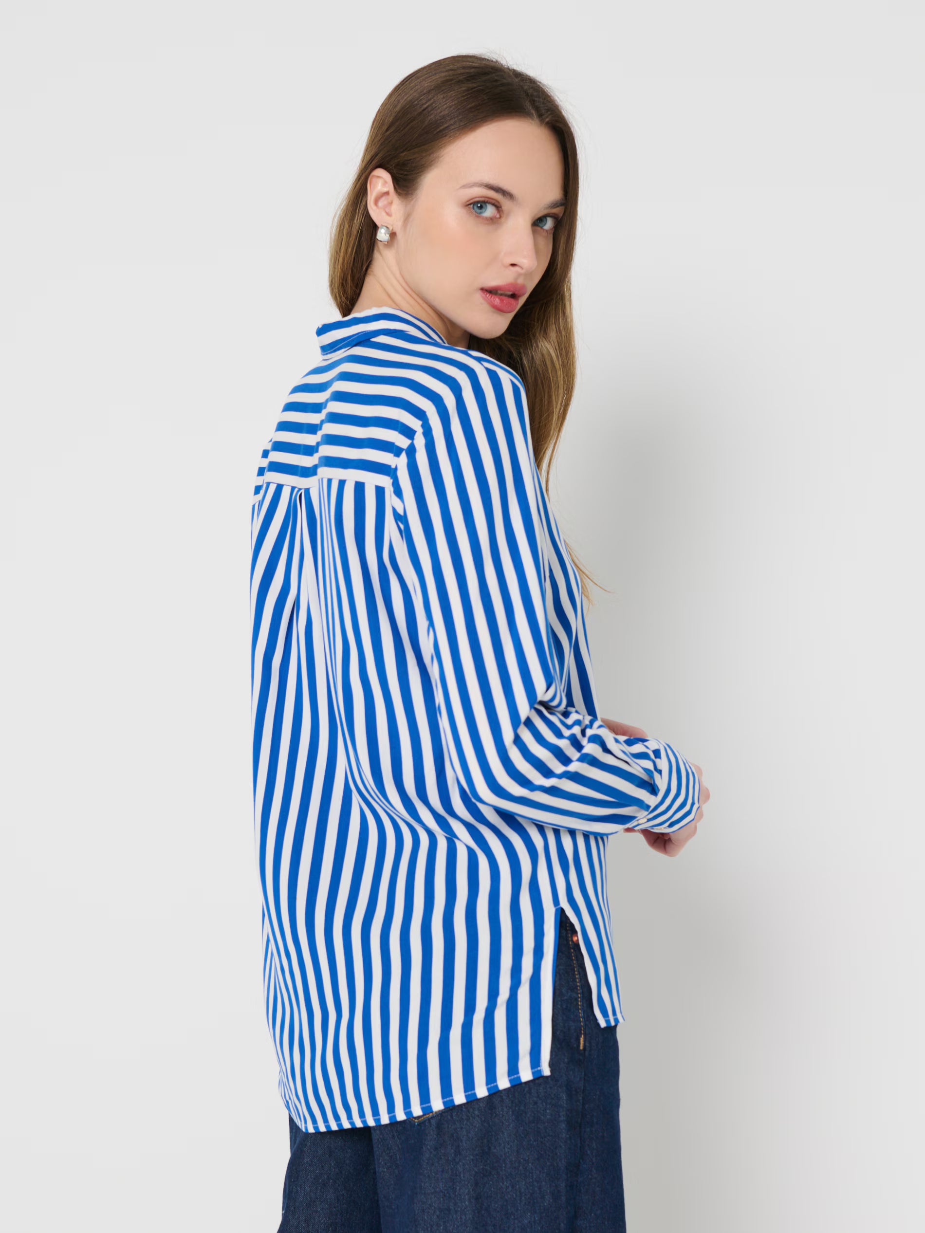Sinsay Women's Blue & White Viscose Print Long Sleeve Shirt | Sinsay In Lebanon