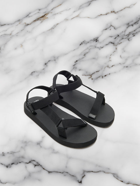 Sinsay Boy's Black Flat Sole Sandals | Sinsay In Lebanon