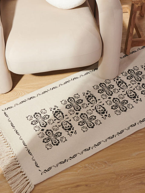Sinsay Beige & Black Rug 60 cm x 140 cm | Sinsay In Lebanon