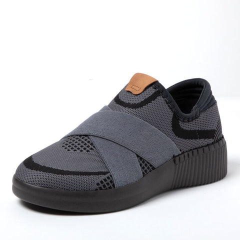 Dearfoams Women's Gray Livie X Strap Knit Trainer Sneakers |Dearfoams In Lebanon