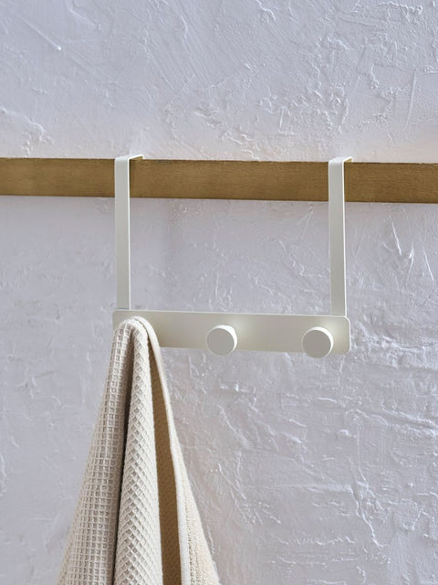 Sinsay White Iron Bathroom Door Hanger | Sinsay In Lebanon