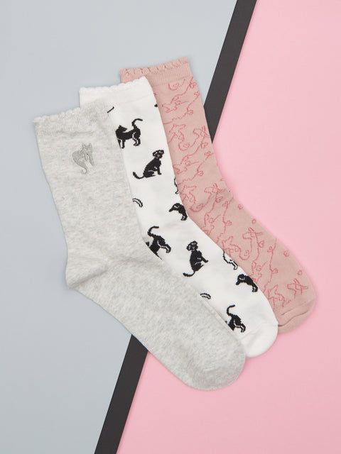 Sinsay Women's Grey/White/Pink With Light Ruffles 3 pack Socks| Sinsay in Lebanon
