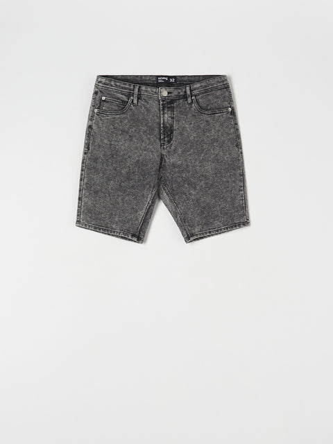 Sinsay Men's Dark Gray Slim Fit Distressed Denim Shorts | Sinsay In Lebanon