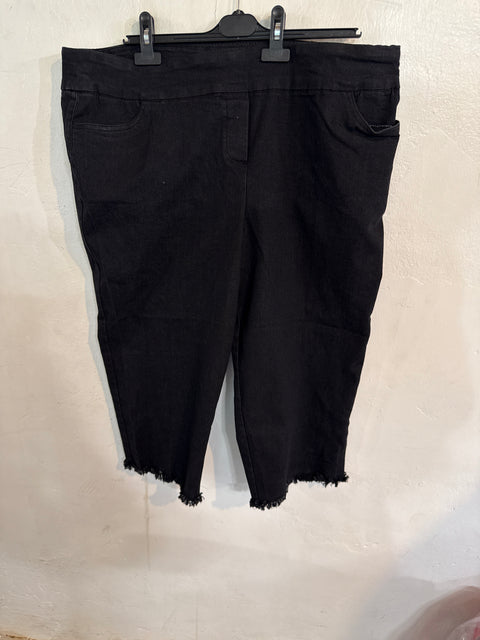 Alfred Dunner Women's Black Plus-Size Super Stretch Mid Rise Average Length Pant | Alfred Dunner In Lebanon