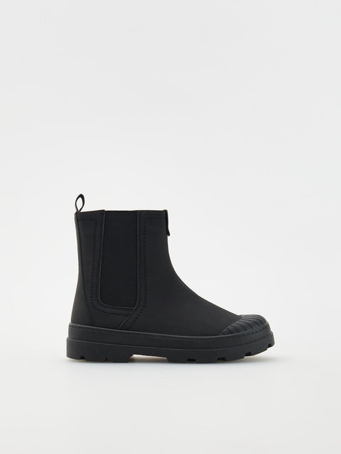 Reserved Women's Black Zippered Ankle Boots | Reserved In Lebanon
