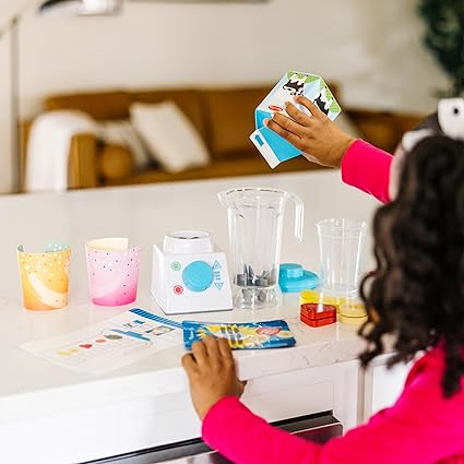 Melissa & Doug Smoothie Maker Blender Set | Melissa & Doug In Lebanon