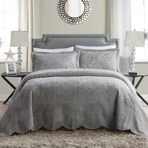 VCNY Home Gray King Westland Plush Quilted 3-Piece Bedspread Set|VCNY Home In Lebanon