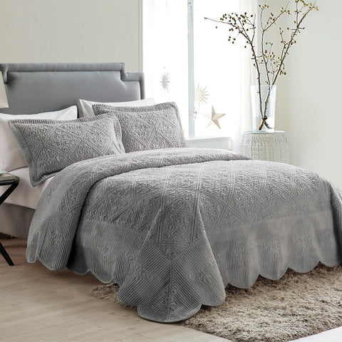 VCNY Home Gray King Westland Plush Quilted 3-Piece Bedspread Set|VCNY Home In Lebanon