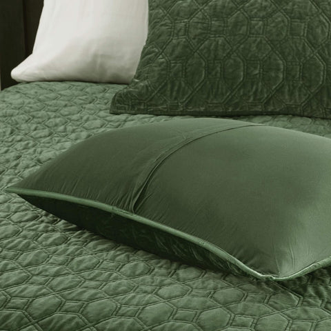 Madison Park Full/ Queen Dark Green Harper Quilt Set Velvet Geometric Design Lightweight Coverlet | Madison Park In Lebanon