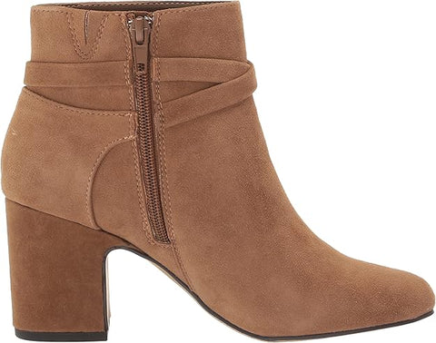 Bella Vita Women's Beige Arlette Boots |Bella Vita In Lebanon