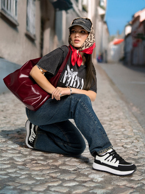 Sinsay Women's Black & White Reflective Element Low Top Sneakers|Sinsay In Lebanon