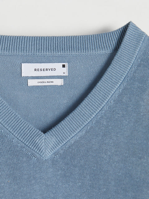 Reserved Men's Light Blue V-neck Sweater | Reserved In Lebanon