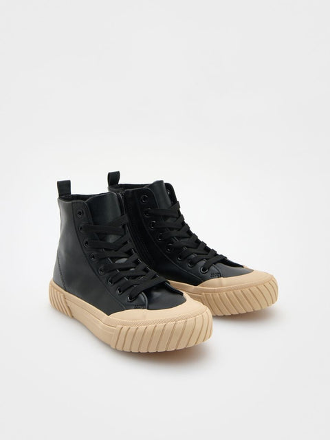 Reserved Boy's Black High Top Sneakers |Reserved In Lebanon