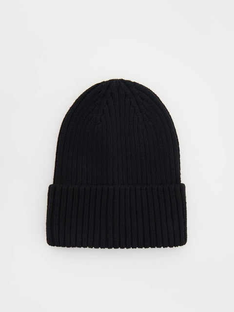 Reserved Boy's Black Ribbed Knitted Hat | Reserved In Lebanon
