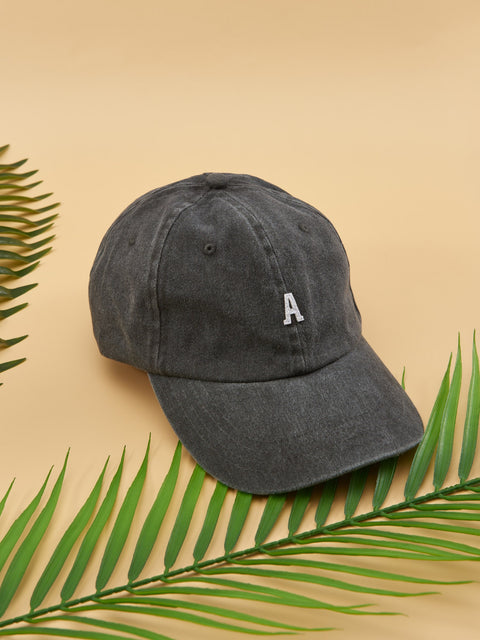 Sinsay Women's Dark Gray Smooth Cap|Sinsay In Lebanon