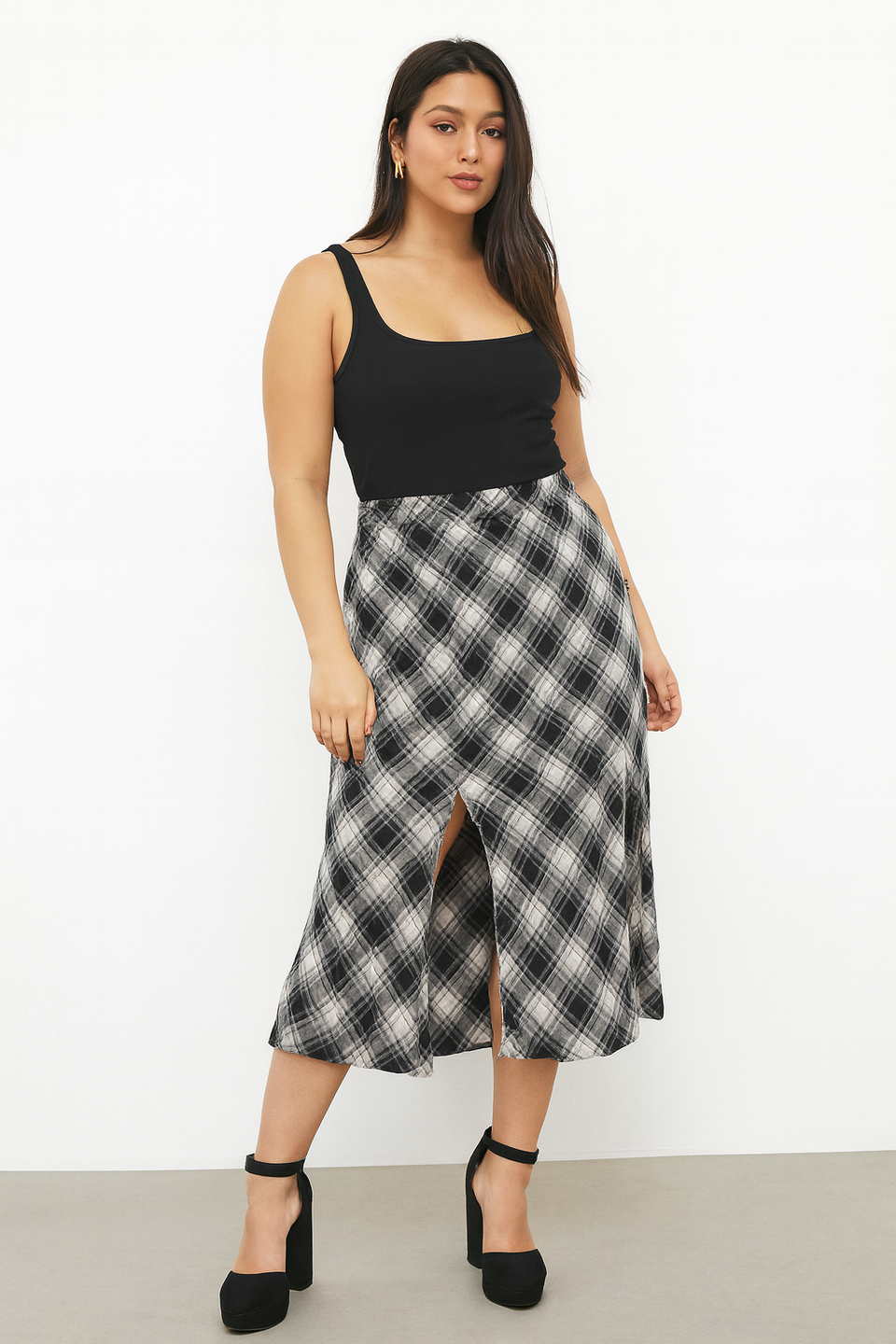 Forever 21 Women's Multicolor Double Split Checkered Midi Skirt | Forever 21 In Lebanon