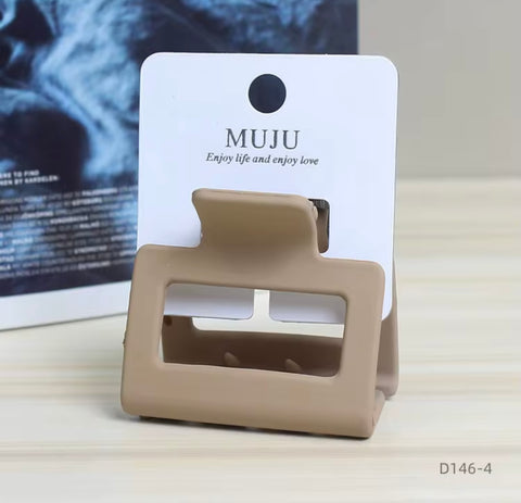 Muju Fashion Rectangle Matte Hair Clip |Muju In Lebanon