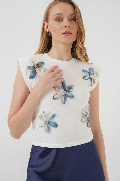 Big Dart Women's White Floral Patterned Sleeveless Crop Blouse | Big Dart In Lebanon