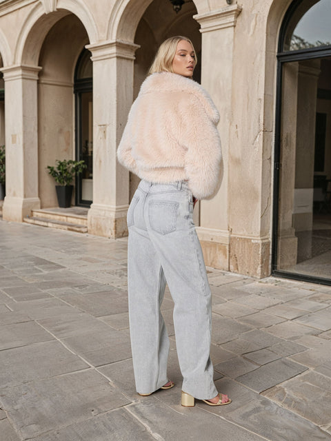 Sinsay Women's Light Grey High-waisted Jeans | Sinsay in Lebanon