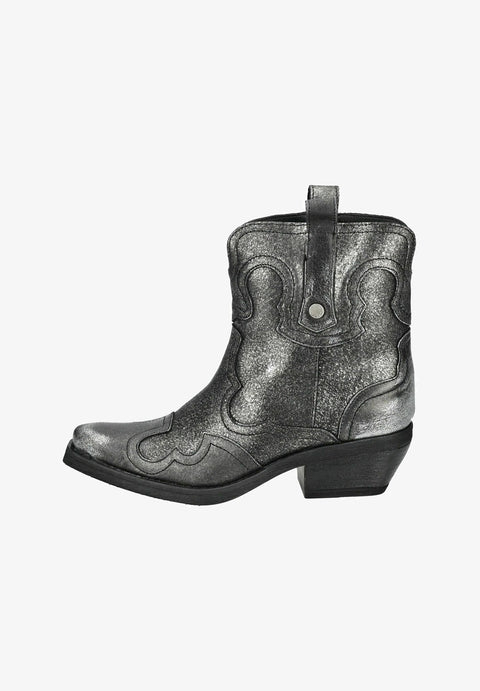 Steve Madden Women's Silver Leather Waynoa Platform Ankle Boots  | Steve Madden in Lebanon