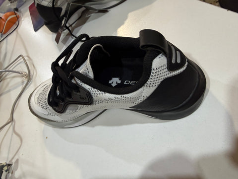 Descente Men's Black & White Basketball Sneakers | Descente In Lebanon