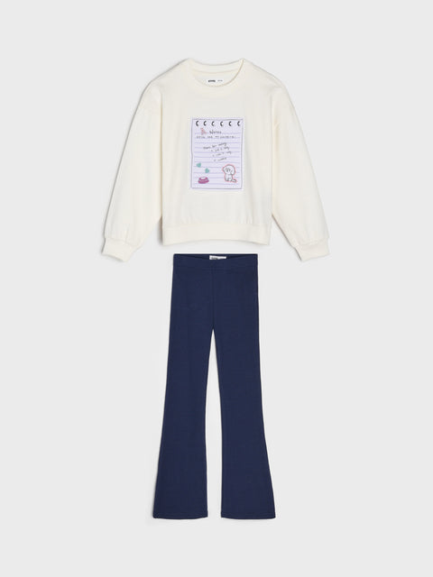 Sinsay Girl's Multicolor Casual Set Of White Sweatshirt & Navy Trousers | Sinsay In Lebanon