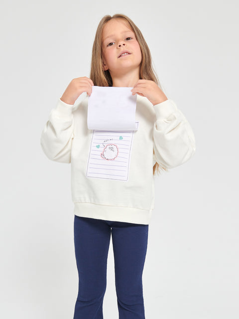 Sinsay Girl's Multicolor Casual Set Of White Sweatshirt & Navy Trousers | Sinsay In Lebanon