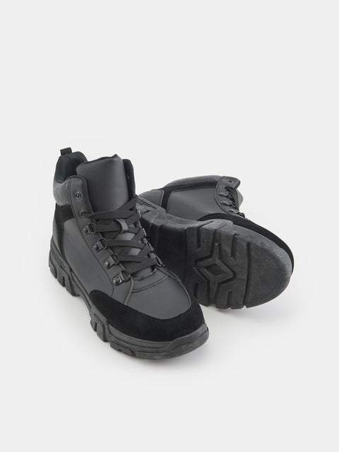 Sinsay Women's Black decorative lace Boot  |Sinsay in Lebanon