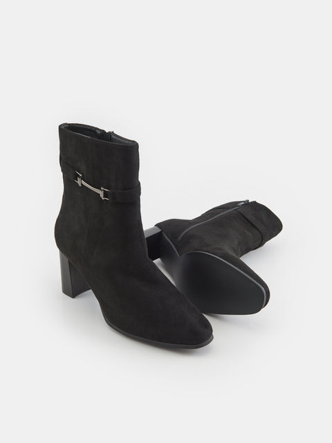 Sinsay Women's Black Plain Heeled Ankle Boots | Sinsay In Lebanon