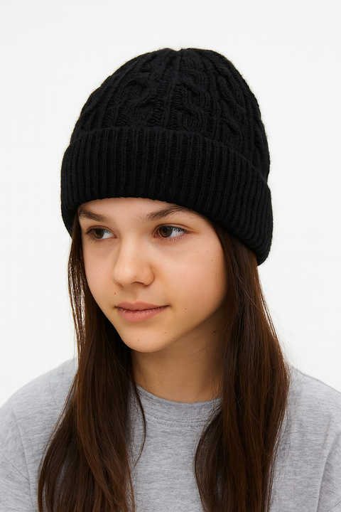 Reserved Girl's Black Ribbed Knit Beanie | Reserved In Lebanon