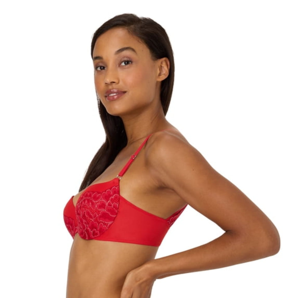 MaidenformWomen's Red Love the Lift® Push up & in Underwire Bra