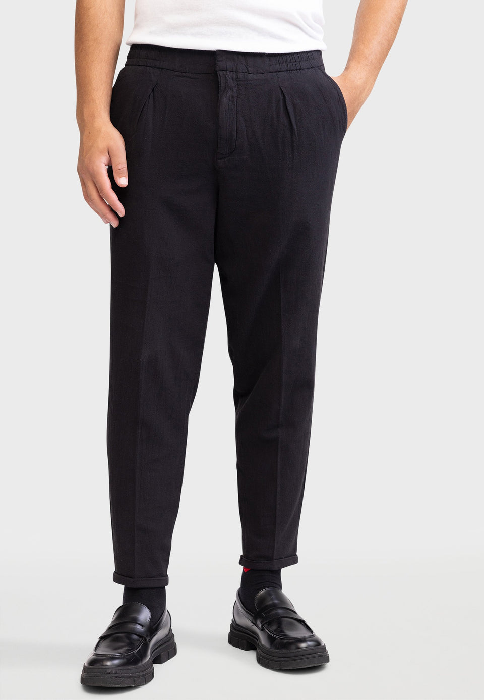 Redefined Rebel Men's Black Jonny Cropped Slim Fit Pants |Redefined Rebel in Lebanon