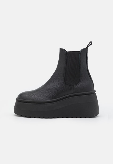 Steve Madden Women's Black Leather Pegasus Boots | Steve Madden In Lebanon
