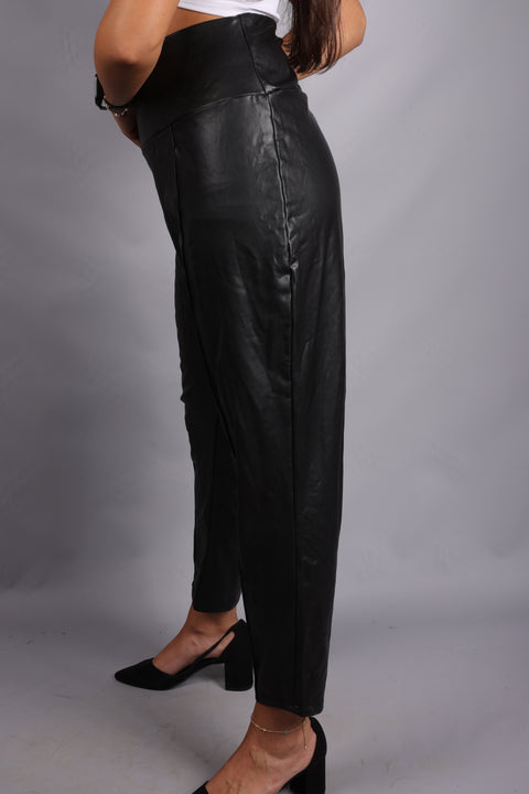V By Very  Women's Black Faux Leather Pants U7F7A(JA77)