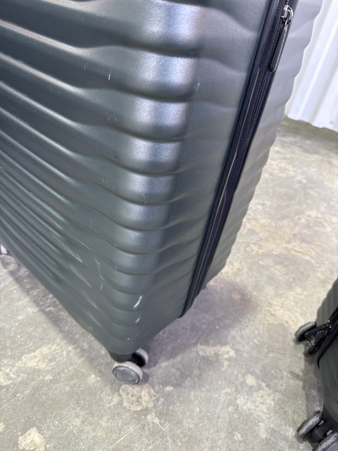Samsonite Premium gray Luggage Set Customer Return Deal  (Scratched Body)| Samsonite In Lebanon