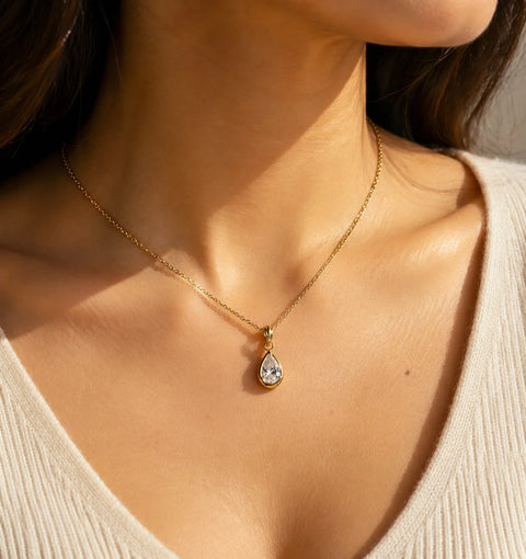 Giani Bernini Women's Gold Cubic Zirconia Pear Bezel Pendant Necklace  |  Giani Bernini in Lebanon
