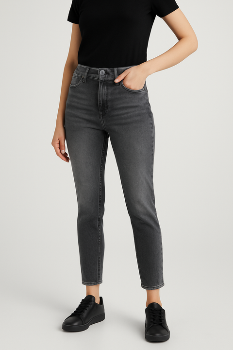 Lee Women's Black Mid-Rise Regular Tapered Jeans | Lee In Lebanon