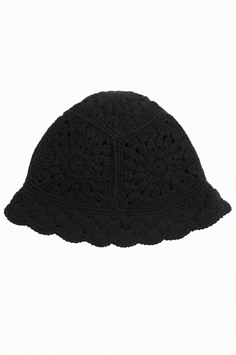 Forever 21 Women's Black Crocheted Floral Pattern Hat | Forever 21 in Lebanon
